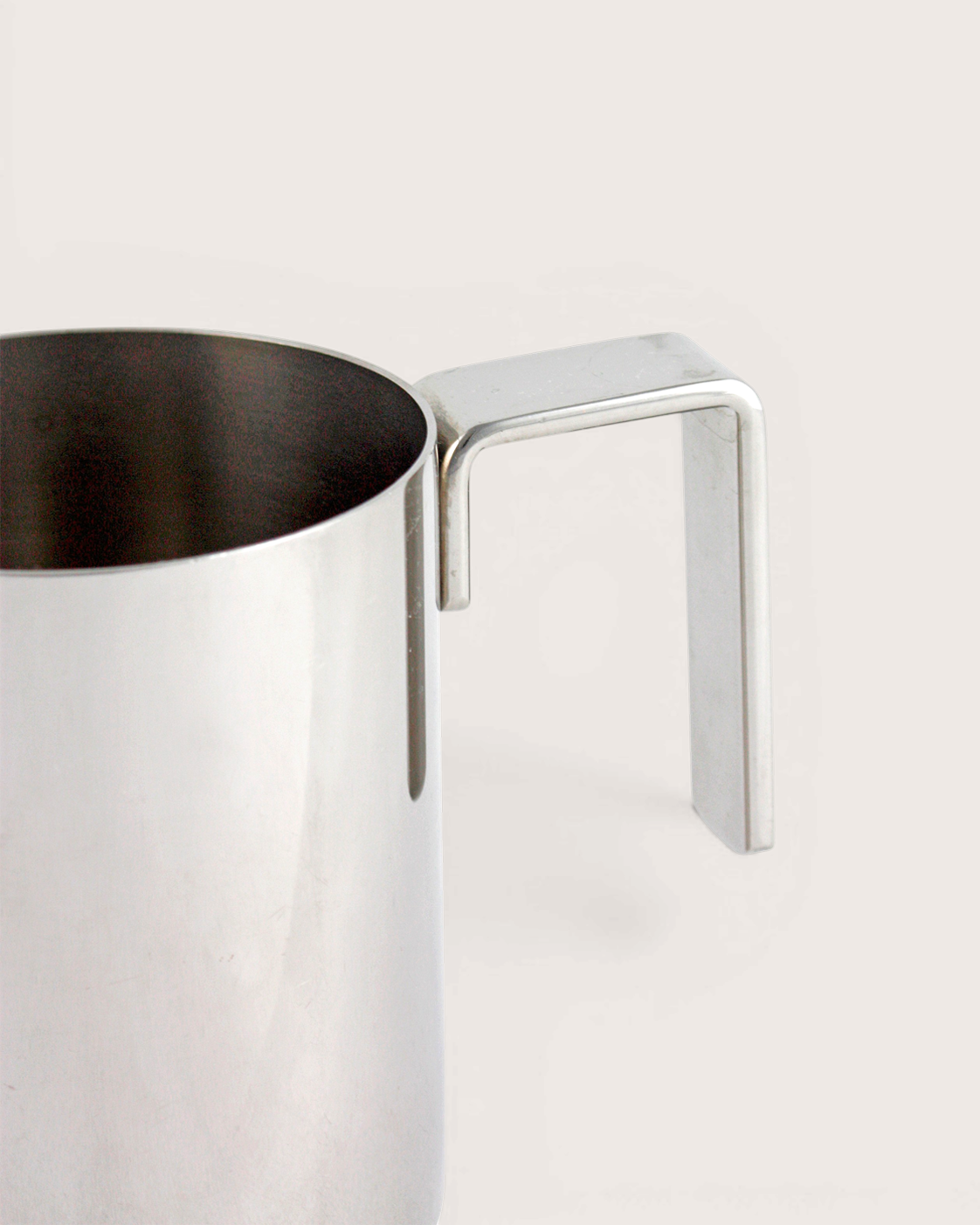 Cremiera Alessi 90023 – Aldo Rossi per Alessi