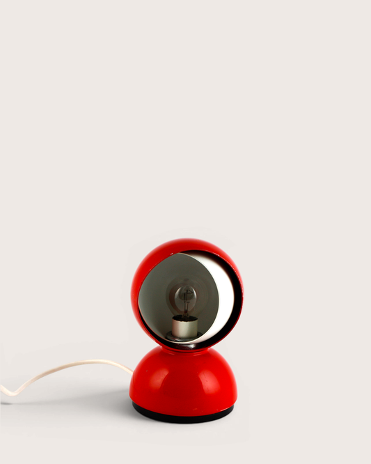 Lampada da tavolo Eclisse – Vico Magistretti per Artemide