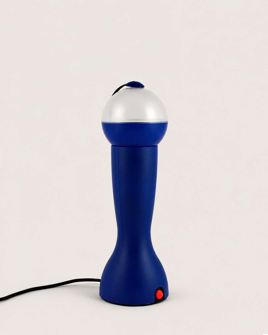 Coppia di lampade da tavolo Gilda Artemide 1993 –  sfera orientabile