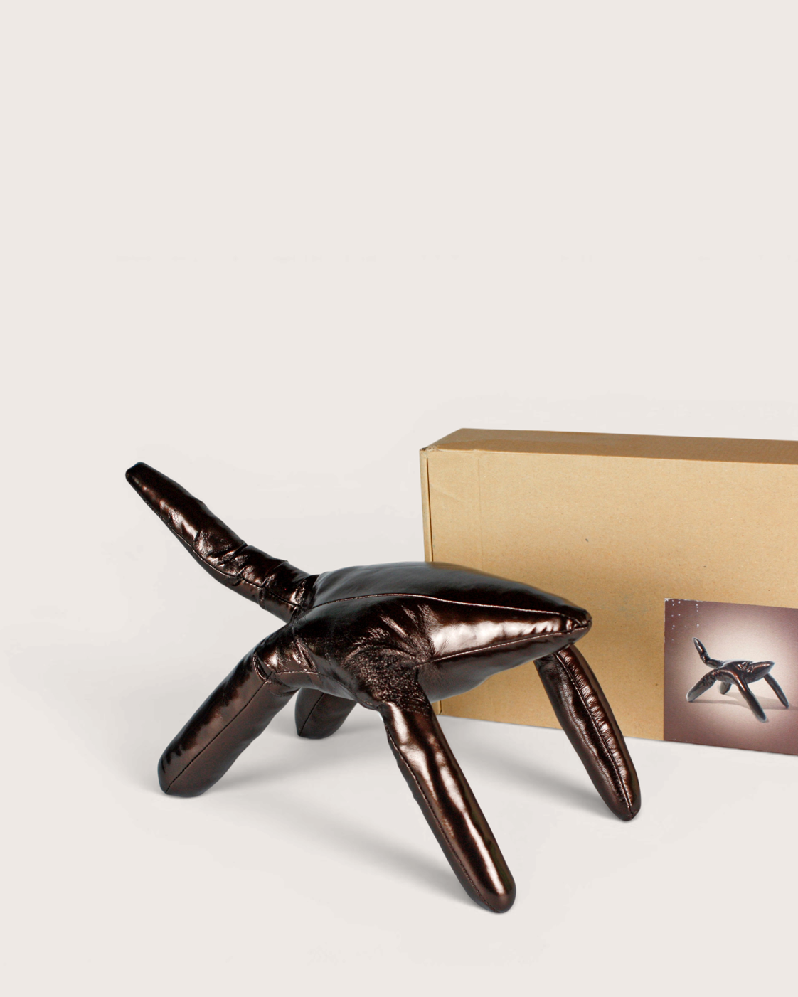 Textilobjekt Mandacaru Tatà Braun – Campana-Brüder für Alessi