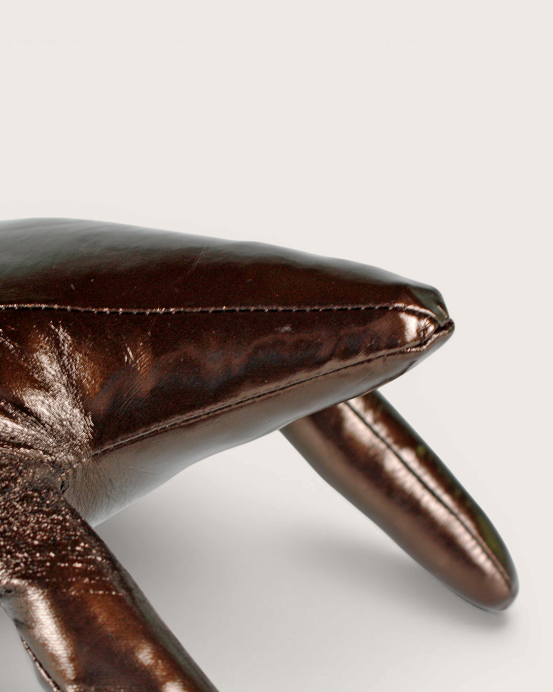 Textilobjekt Mandacaru Tatà Braun – Campana-Brüder für Alessi