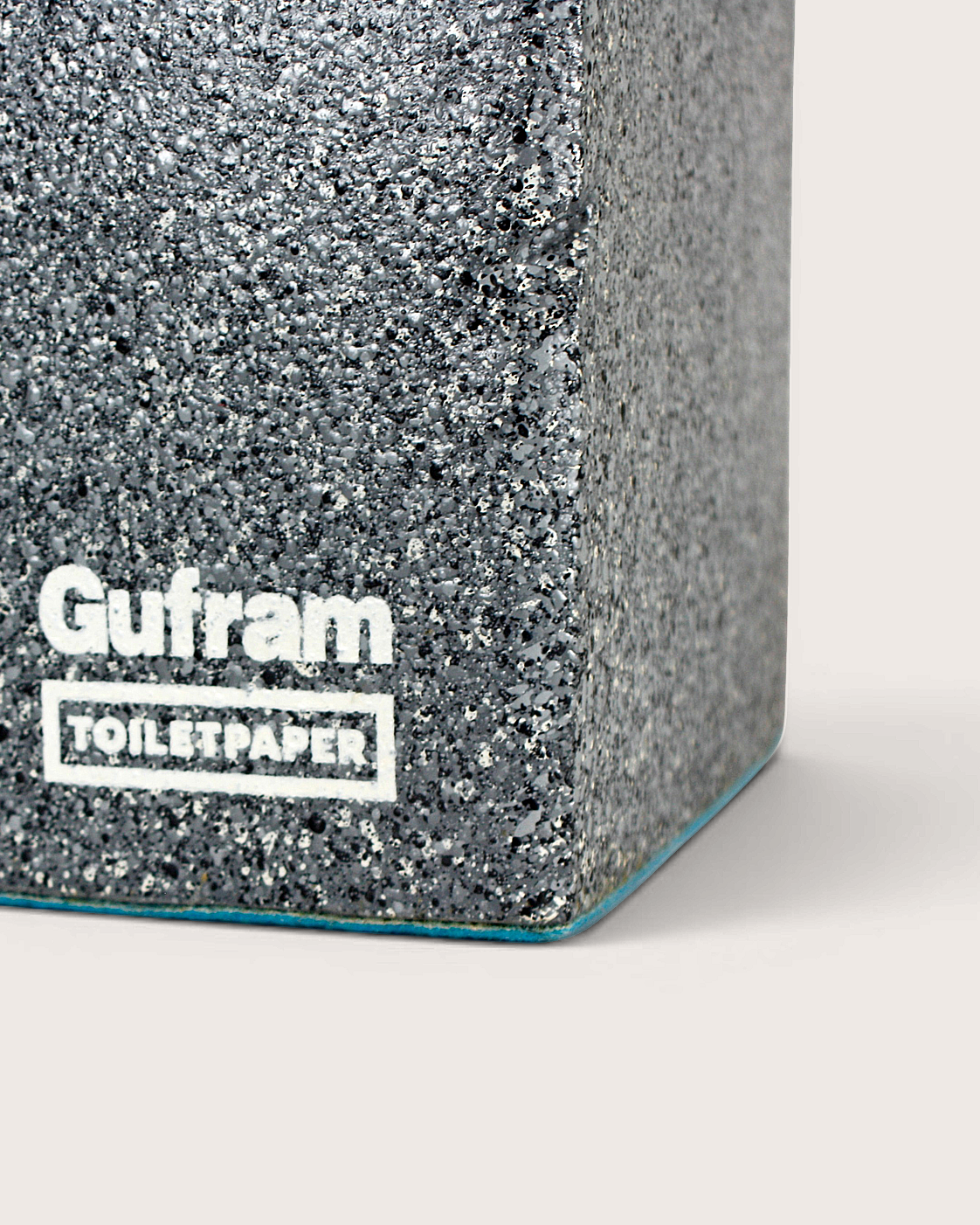 Sgabello / Pouf The End – Toiletpaper per Gufram