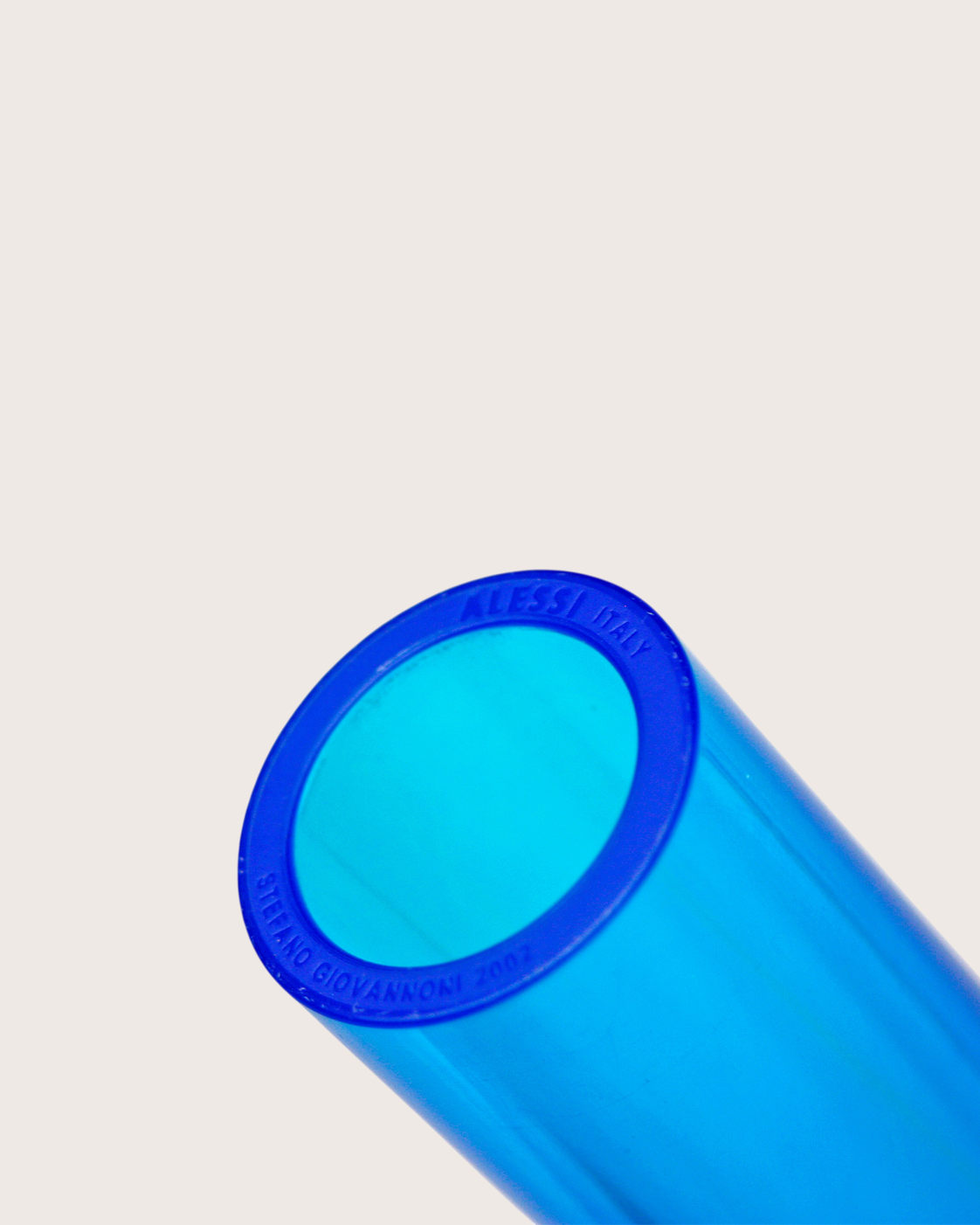 Vaso monofiore Flute SG50 AZ – Stefano Giovannoni per Alessi